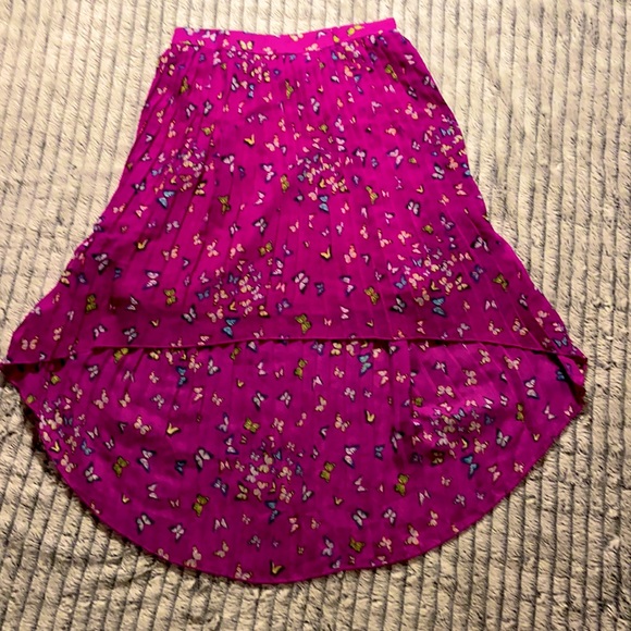 Beautiful Butterfly Print Skirt - Picture 1 of 2